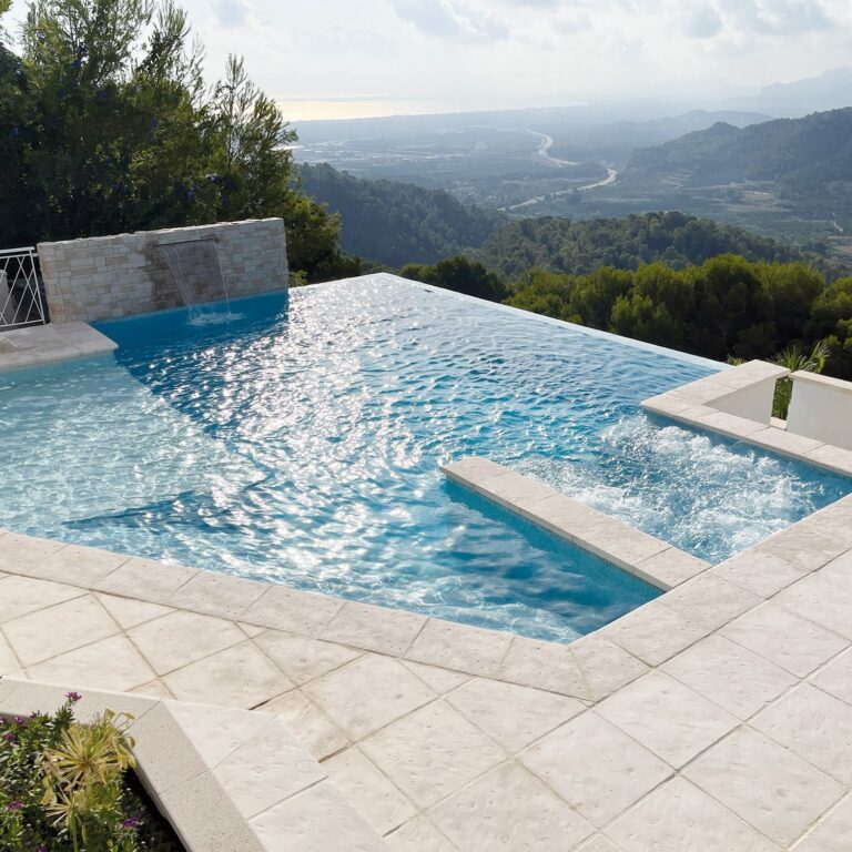 Piscina Palacio Verniprens